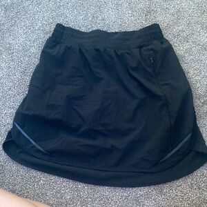 Lululemon black skirt